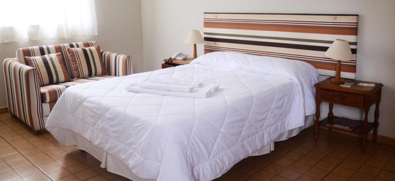 Hotel Santa Amalia Vassouras Buitenkant foto